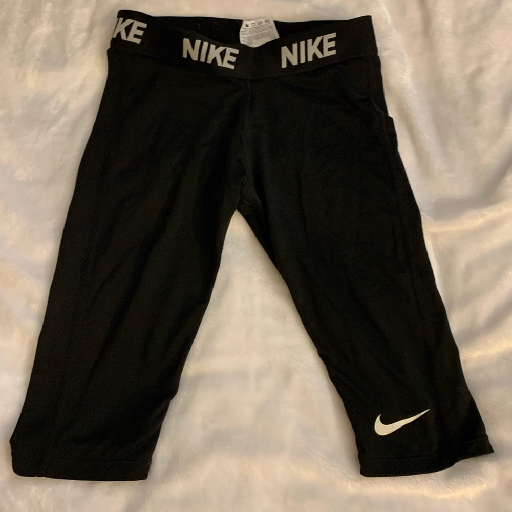 Nike Black Girl Dri Fit Capri